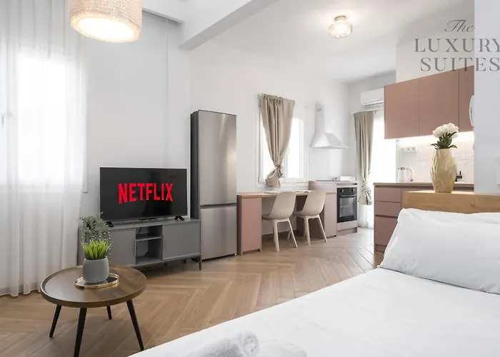 Апартаменты Olivia Apartment, The Luxury